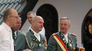 P1030205